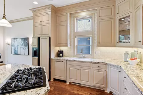 300 Bellwether Path, Wayzata, MN 55391 photo 6
