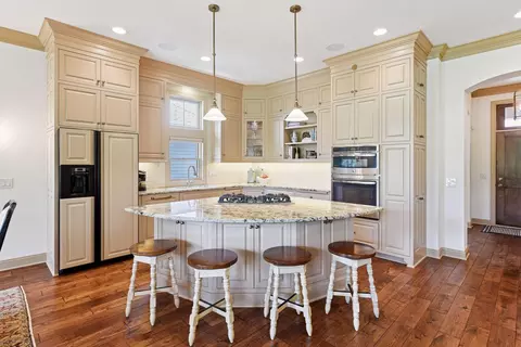 300 Bellwether Path, Wayzata, MN 55391 photo 5