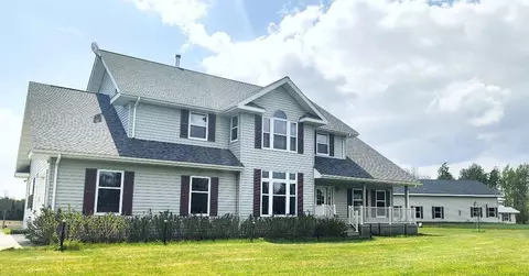 8848 E Leander Rd, Cook, MN 55723