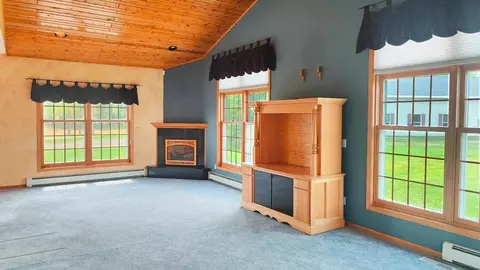 Living - 8848 E Leander Rd, Cook, MN 55723 photo 2 of 4