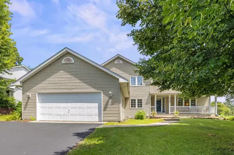 714 Rucks Farm Rd, Delano, MN 55328