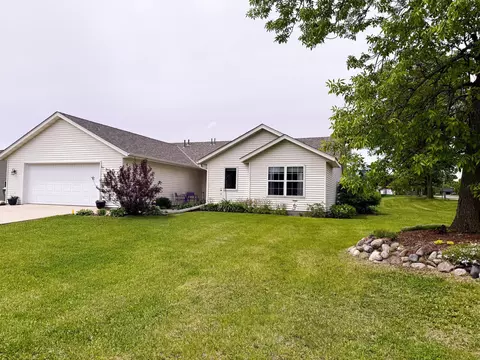 605 Brittany Blvd, Foley, MN 56329