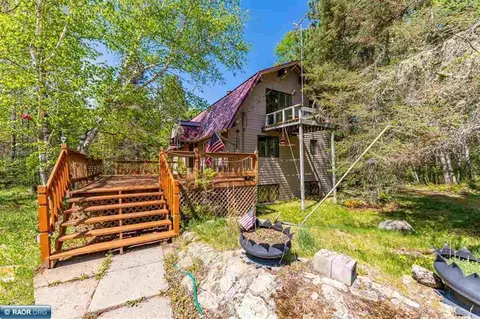 3240 Breezy Point Rd, Tower, MN 55790