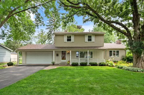 2168 Southwood Dr, White Bear Lake, MN 55110
