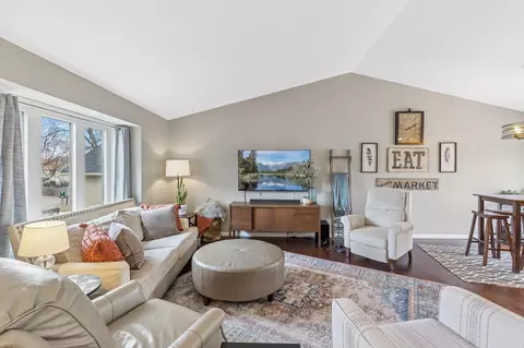 3664 Canary Way, Eagan, MN 55123 photo 6