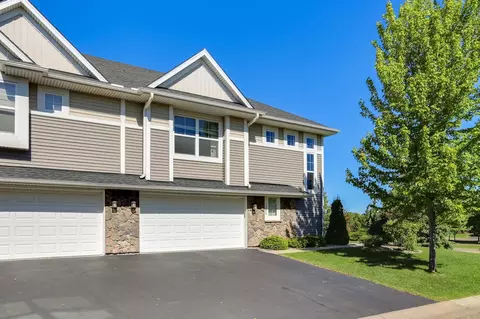 3276 Lakewood Trl, Woodbury, MN 55129