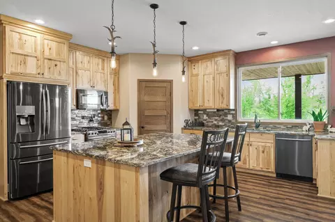 7410 313th Ave NE, North Branch, MN 55056
