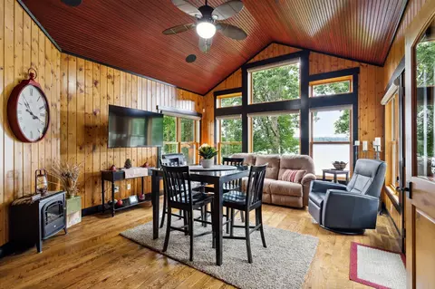 Dining - 19551 State Highway 18, Brainerd, MN 56401 photo 2 of 2