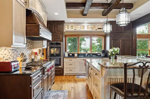Kitchen - 19551 State Highway 18, Brainerd, MN 56401 photo 1 of 3