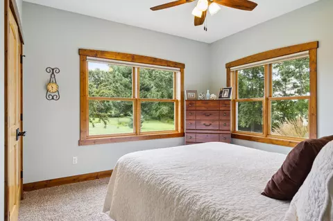 Bedroom - 19551 State Highway 18, Brainerd, MN 56401 photo 5 of 6