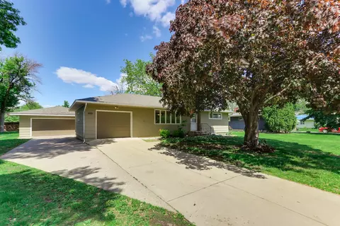 1001 Maple St, Farmington, MN 55024