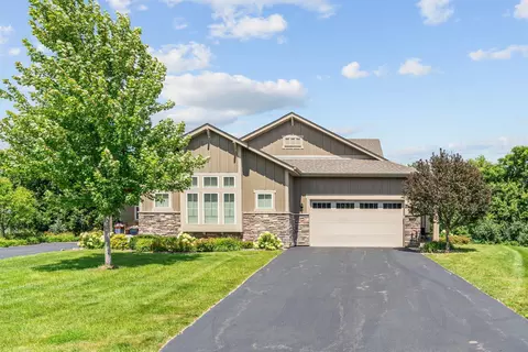 2334 Lemay Shores Dr, Mendota Heights, MN 55120