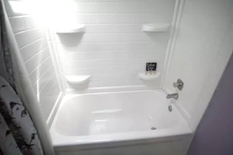 Bath - 11832 Florida Ave N, Champlin, MN 55316 photo 3 of 6