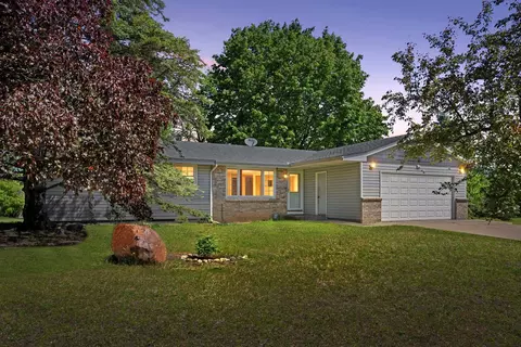 6747 158th Ln NW, Ramsey, MN 55303