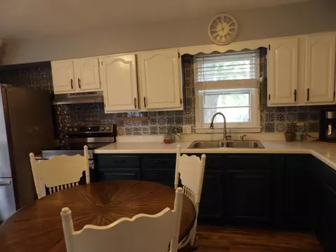 906 14th Ave SE, Austin, MN 55912 photo 8
