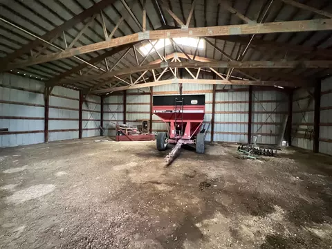 21486 121st Ave, Spring Valley, MN 55975 photo 9