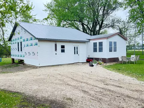 21486 121st Ave, Spring Valley, MN 55975