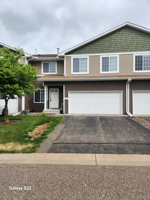 6454 Appaloosa Ave S, Forest Lake, MN 55025