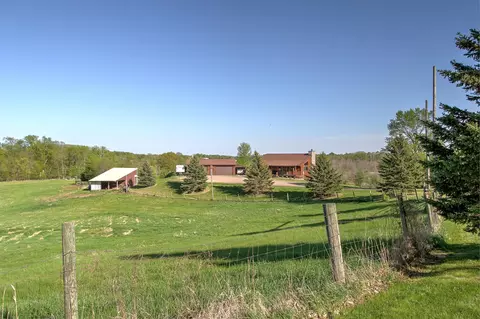 2200 405th Ave NW, Braham, MN 55006
