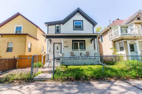 2450 13th Ave S, Minneapolis, MN 55404