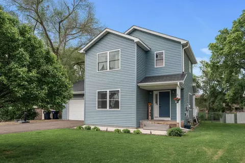 412 W 6th St, Monticello, MN 55362