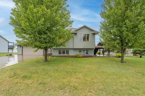 68 Balsam Cir, Madison Lake, MN 56063