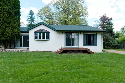 915 W Knapp St, Rice Lake, WI 54868
