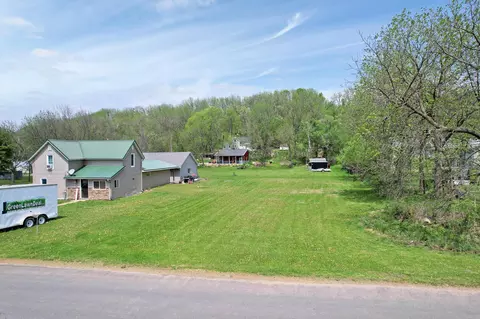 lot5 Oak St NE, Mazeppa, MN 55956