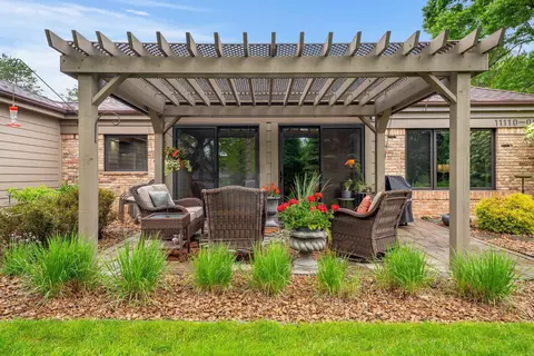 11110 57th Ave N, Plymouth, MN 55442