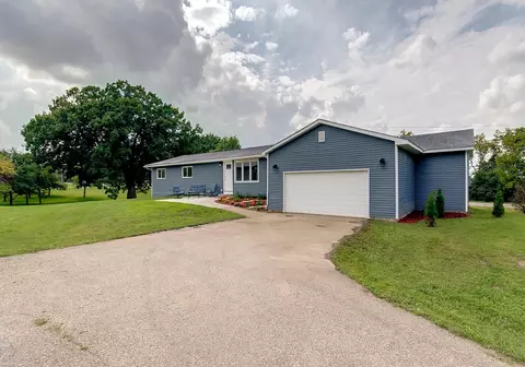 1515 Saint Paul Rd, Faribault, MN 55021