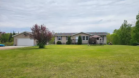 15639 390th St, Bagley, MN 56621