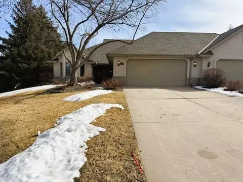 9693 Falcons Way, Eden Prairie, MN 55347