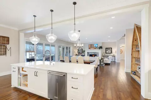 Kitchen - 7500 Mark St, Greenfield, MN 55357 photo 4 of 4