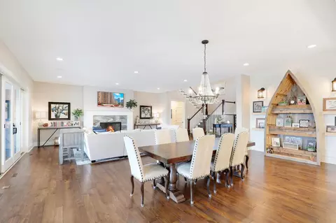 Dining - 7500 Mark St, Greenfield, MN 55357 photo 3 of 4