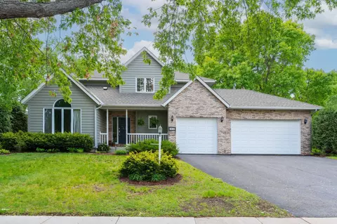 1212 Mill Creek Cir, Saint Cloud, MN 56303