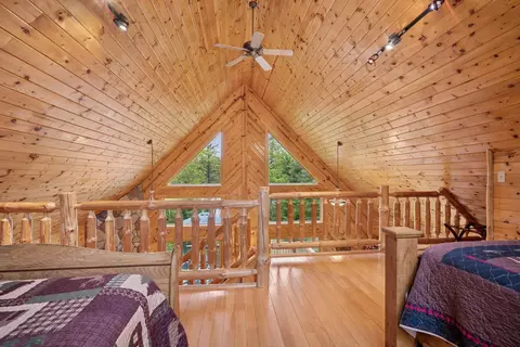Bedroom - 7194 Quentin Rd NE, Outing, MN 56662 photo 3 of 7