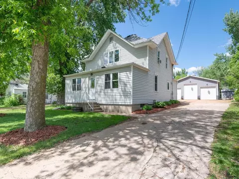 306 Benton St W, Cologne, MN 55322