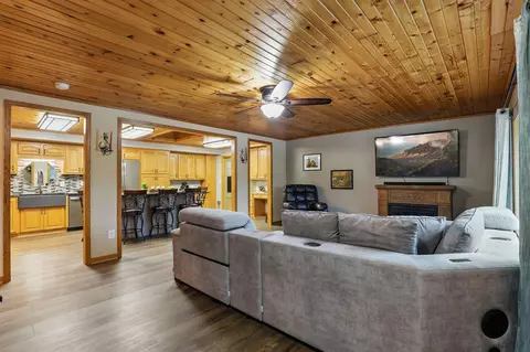 6780 Augusta Rd, Chaska, MN 55318 photo 6