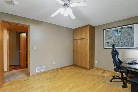 6780 Augusta Rd, Chaska, MN 55318 photo 25