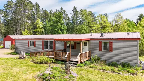 3146 Green Bay Rd, Sturgeon Lake, MN 55783