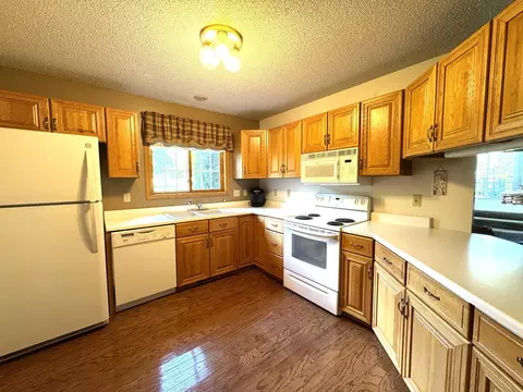 Kitchen - 1102 Travis Rd, Marshall, MN 56258 photo 1 of 3
