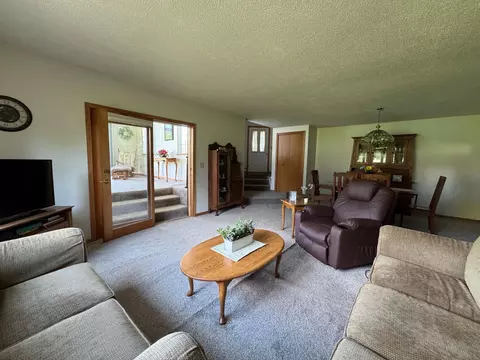 Living - 1102 Travis Rd, Marshall, MN 56258 photo 1 of 5