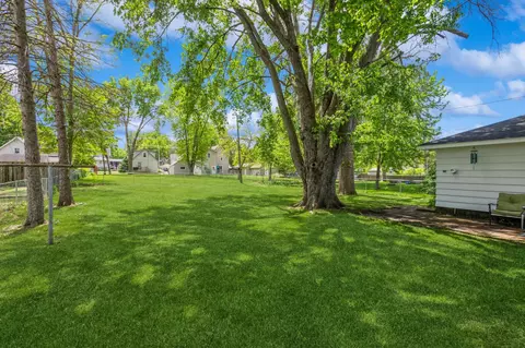 613 9th St NW, Faribault, MN 55021 photo 31