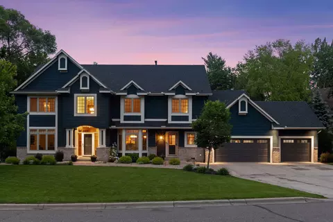18172 Tamarack Dr, Minnetonka, MN 55345