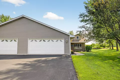 320 Meadowview Ct, Baldwin, WI 54002 photo 35