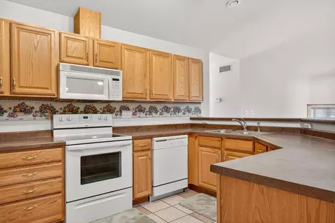 320 Meadowview Ct, Baldwin, WI 54002 photo 11