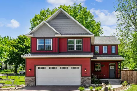 301 4th St S, Delano, MN 55328