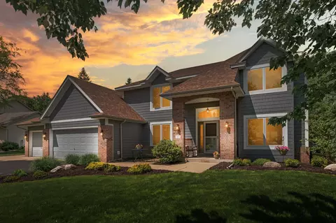 161 Dunbar Way, Mahtomedi, MN 55115
