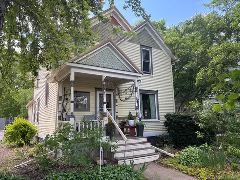 416 W Myrtle St, Saint Peter, MN 56082
