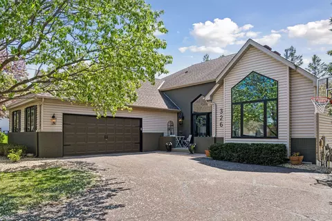 326 Lady Slipper Ln, Vadnais Heights, MN 55127